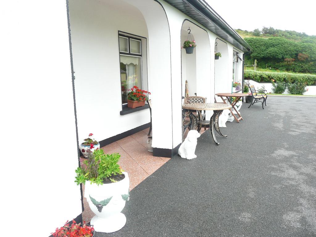 The Three Arches Bed & Breakfast Louisburgh Ngoại thất bức ảnh