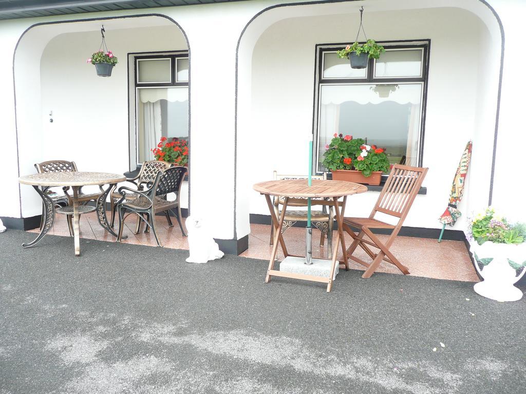 The Three Arches Bed & Breakfast Louisburgh Ngoại thất bức ảnh